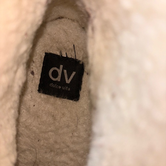 Booties - Picture 4 of 5